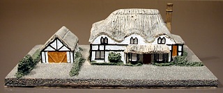 Mac's Cottage - Fanderson Mini-Model Building